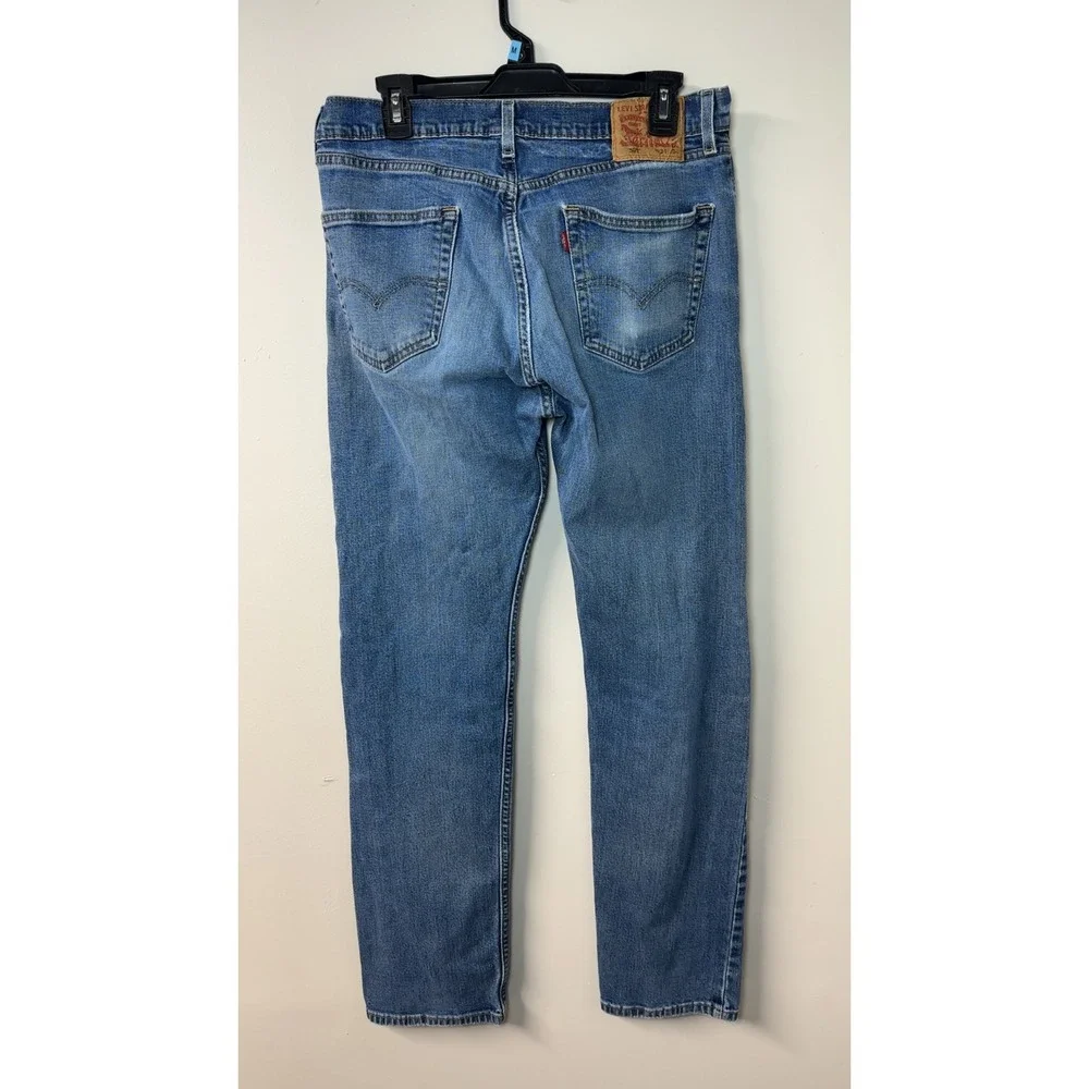 Levis | 505 Regular Fit Medium Wash Distressed Straight Leg Jeans | Size 34x34
